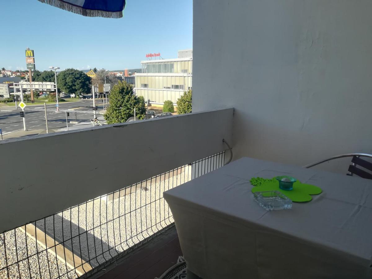 Ryanair'S Urban Flat In Zadar-Kolovare Beach Kültér fotó