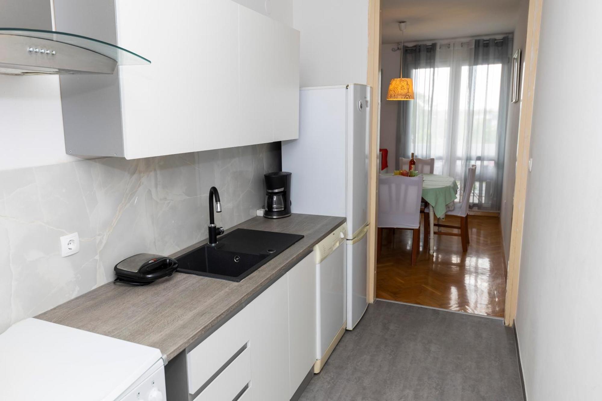 Ryanair'S Urban Flat In Zadar-Kolovare Beach Kültér fotó